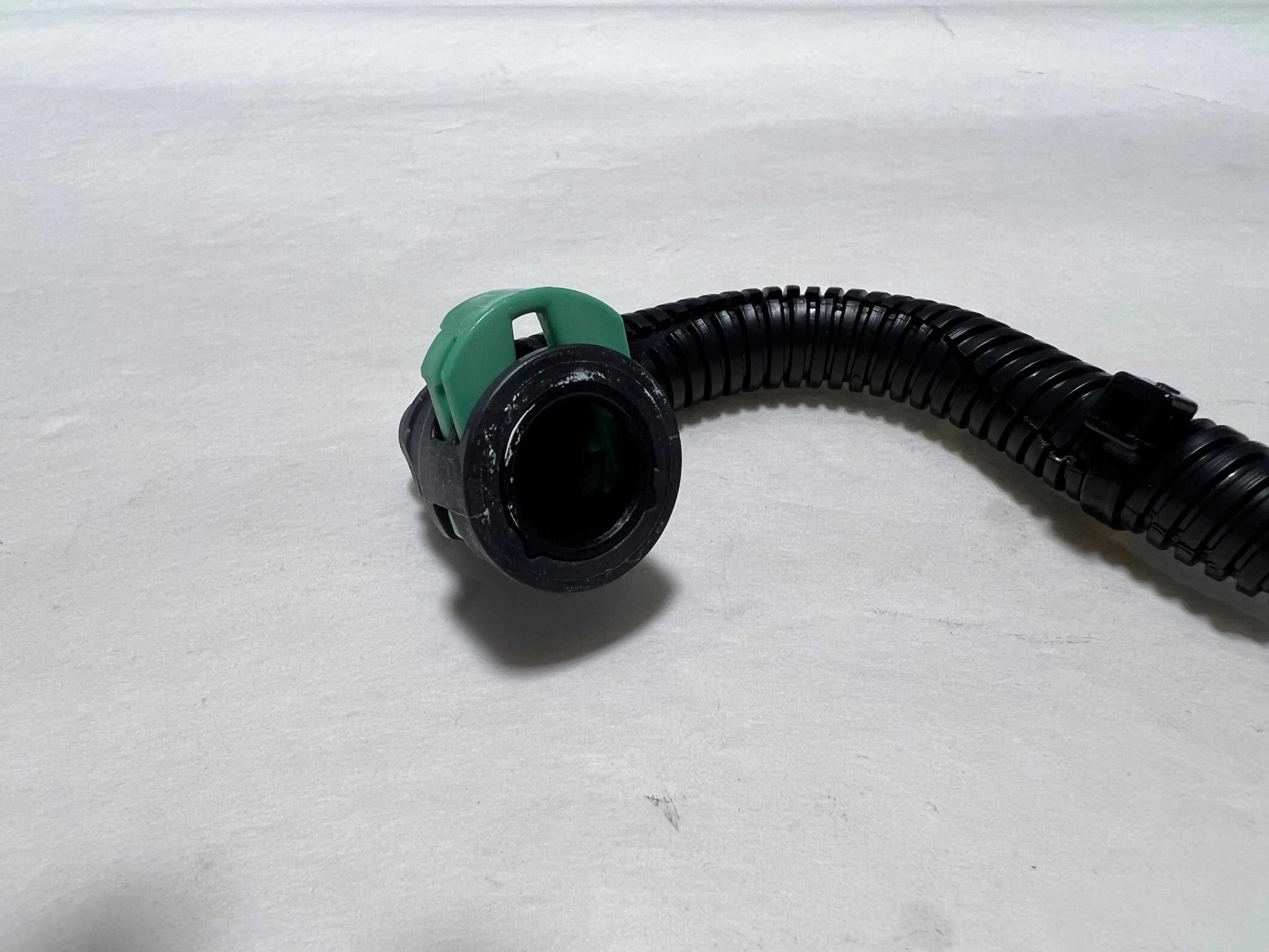 2020-2023 Lincoln Aviator 3.0 Fuel Separator Vent Tube