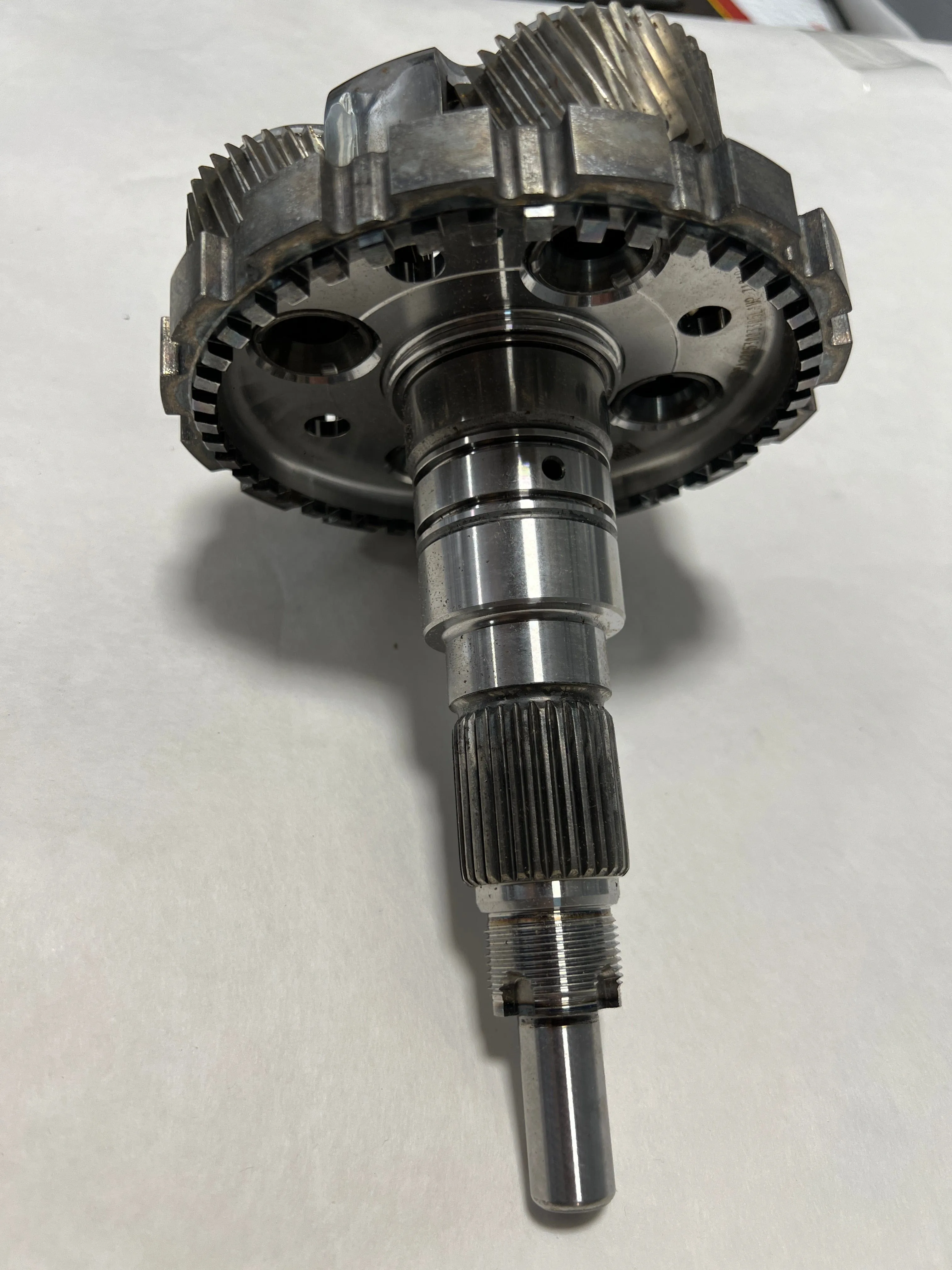 2020-2023 Lincoln Aviator 3.0 Transmission Output Shaft And Gear