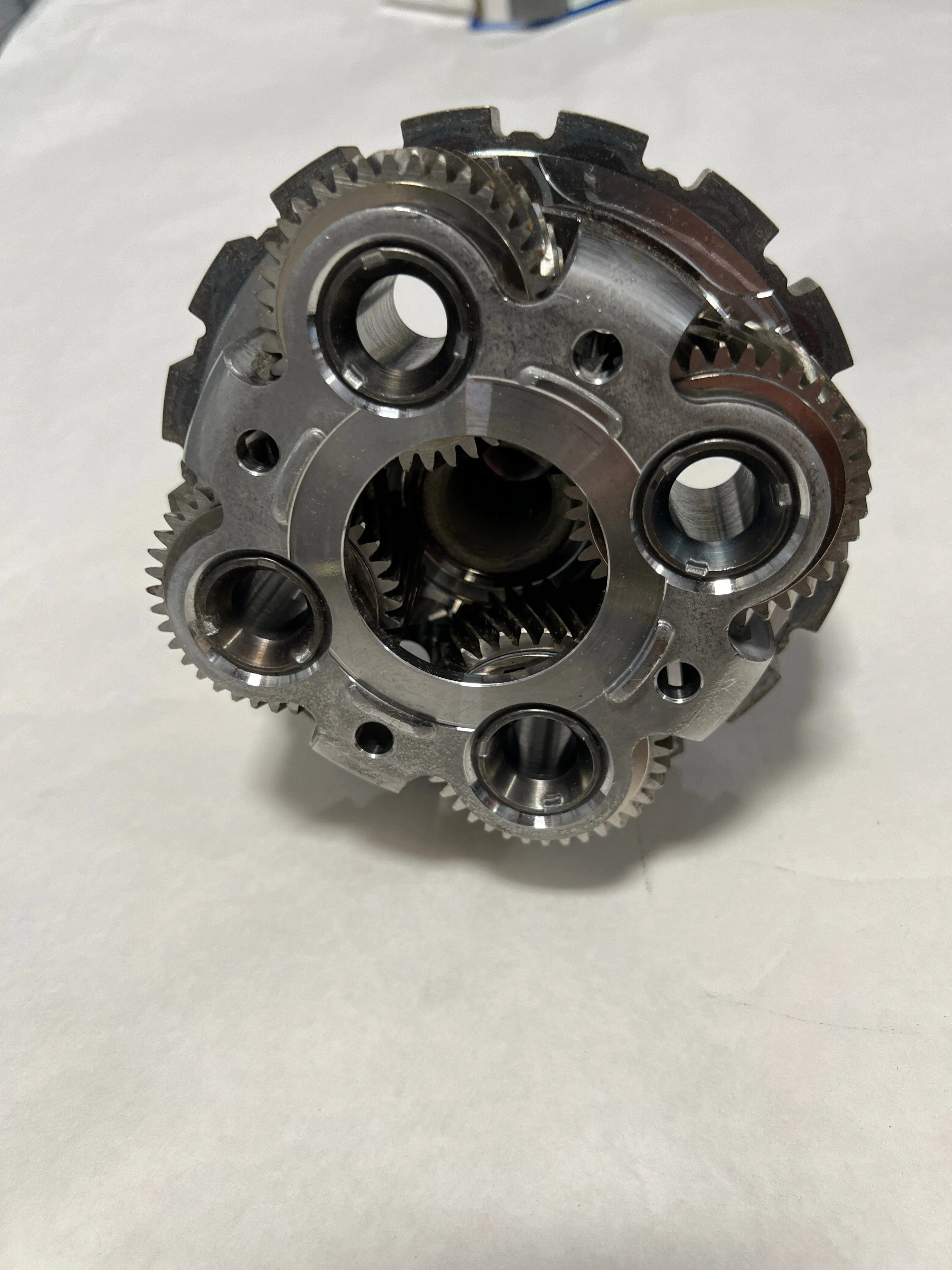 2020-2023 Lincoln Aviator 3.0 Transmission Output Shaft And Gear
