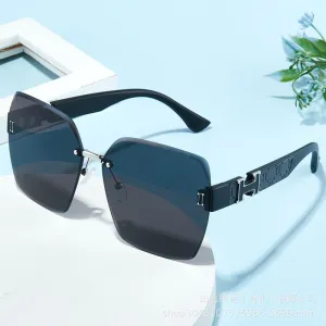 2024 New Internet Celebrity Fashion Women's Frameless Sunglasses Large Frame Fashion Trendy Sunglasses Anchor Live Broadcast Same Style