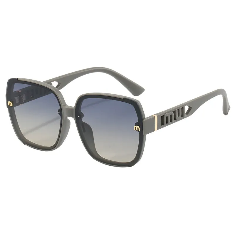 2025 Fashion Trend Letter M Design Sunglasses Large Frame Ins Personalized Street Photography Sunglasses Anti-UV