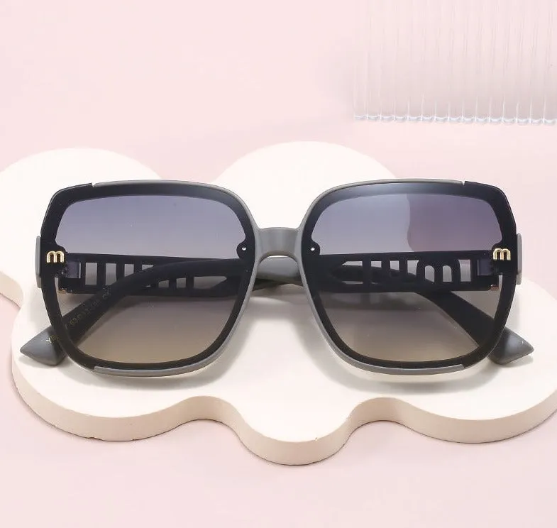 2025 Fashion Trend Letter M Design Sunglasses Large Frame Ins Personalized Street Photography Sunglasses Anti-UV