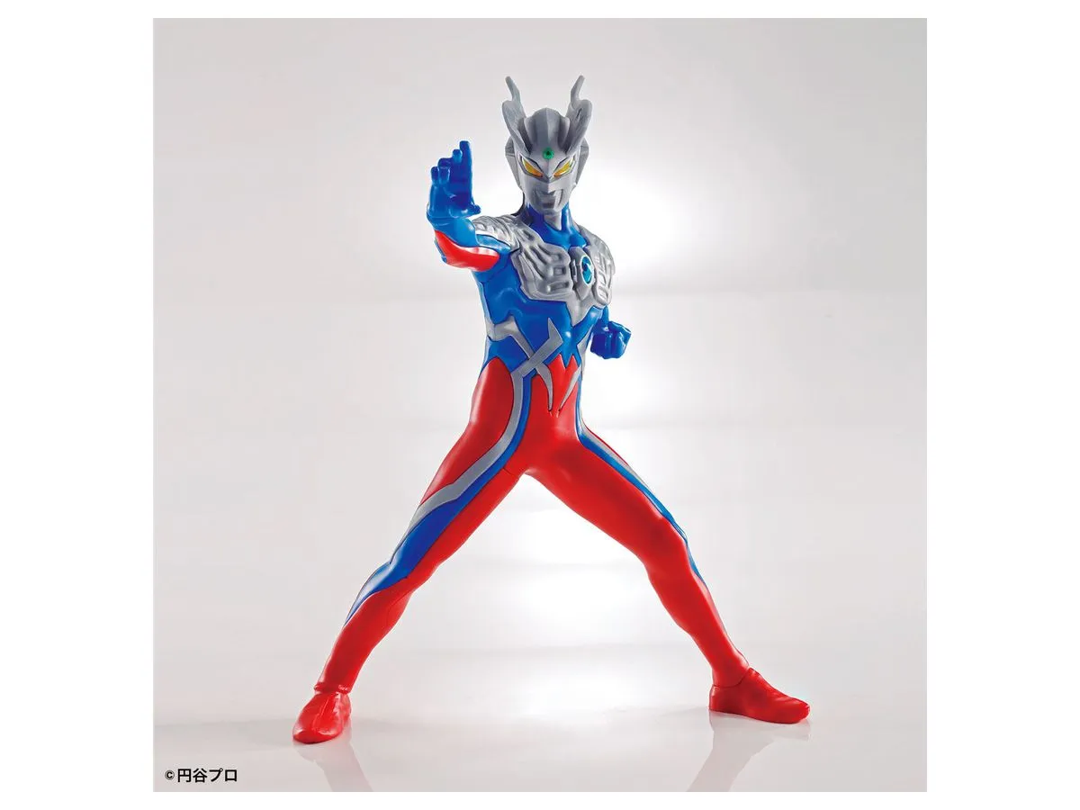 Bandai Entry Grade Ultraman Zero (Plastic Model Kit)