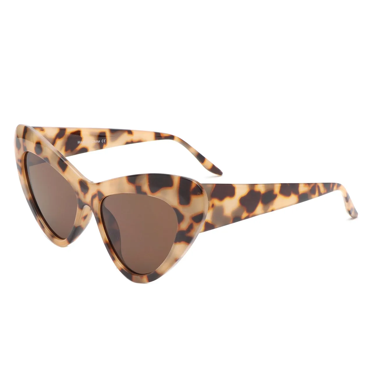 Bevel Frame Cat Eye Sunglasses in Light Tortoiseshell with Dark Brown Lenses