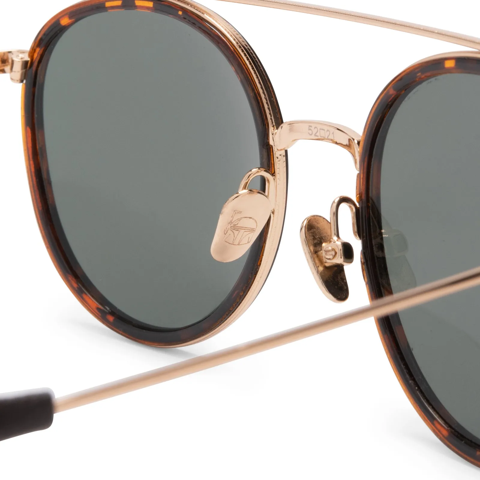 BOBA FETT™ - MANDALORIAN GOLD   BOUNTY HUNTER GREEN POLARIZED SUNGLASSES
