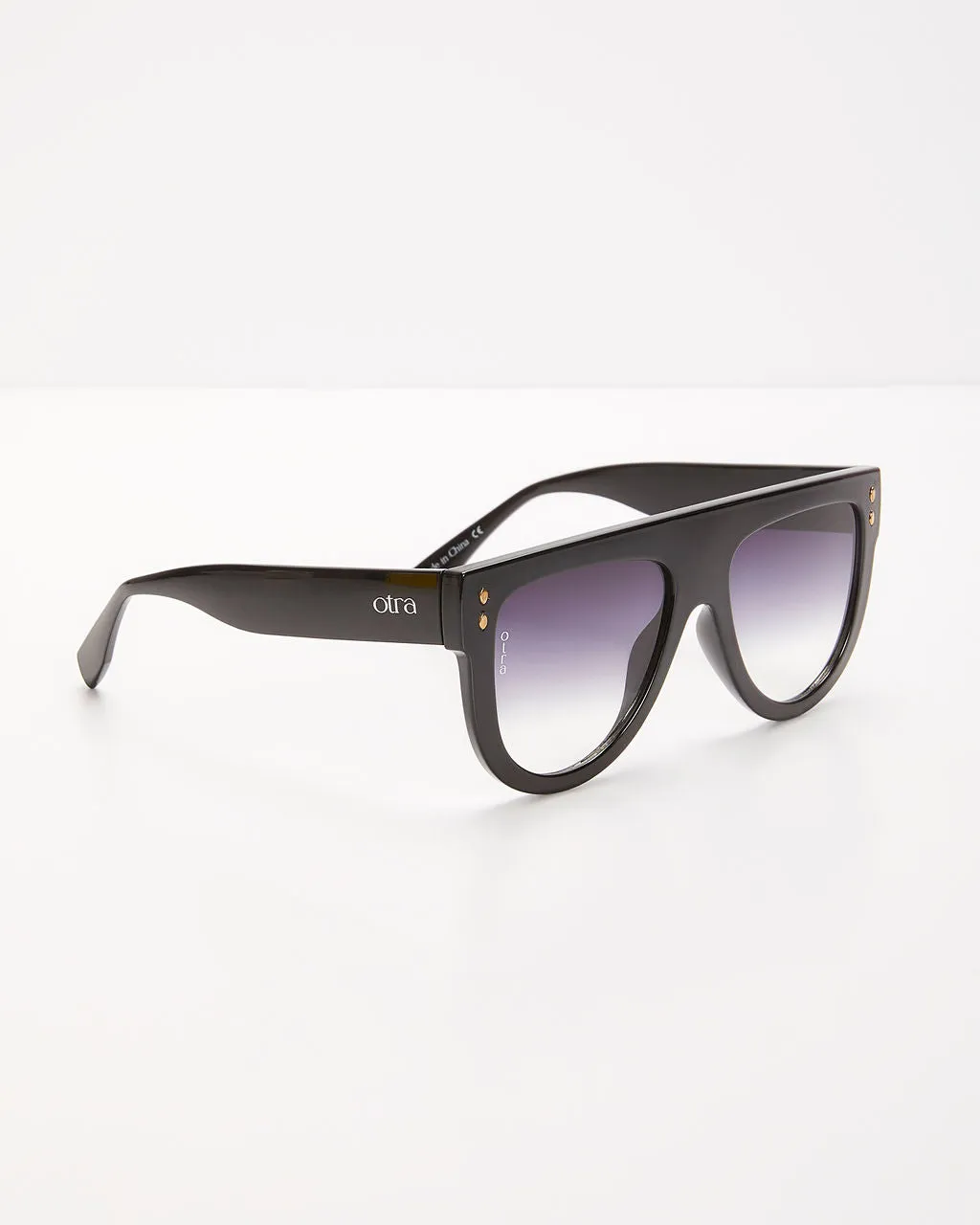 Call The Shots Round Frame Sunglasses