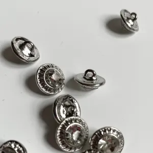 Crystal Shank Button - Silver