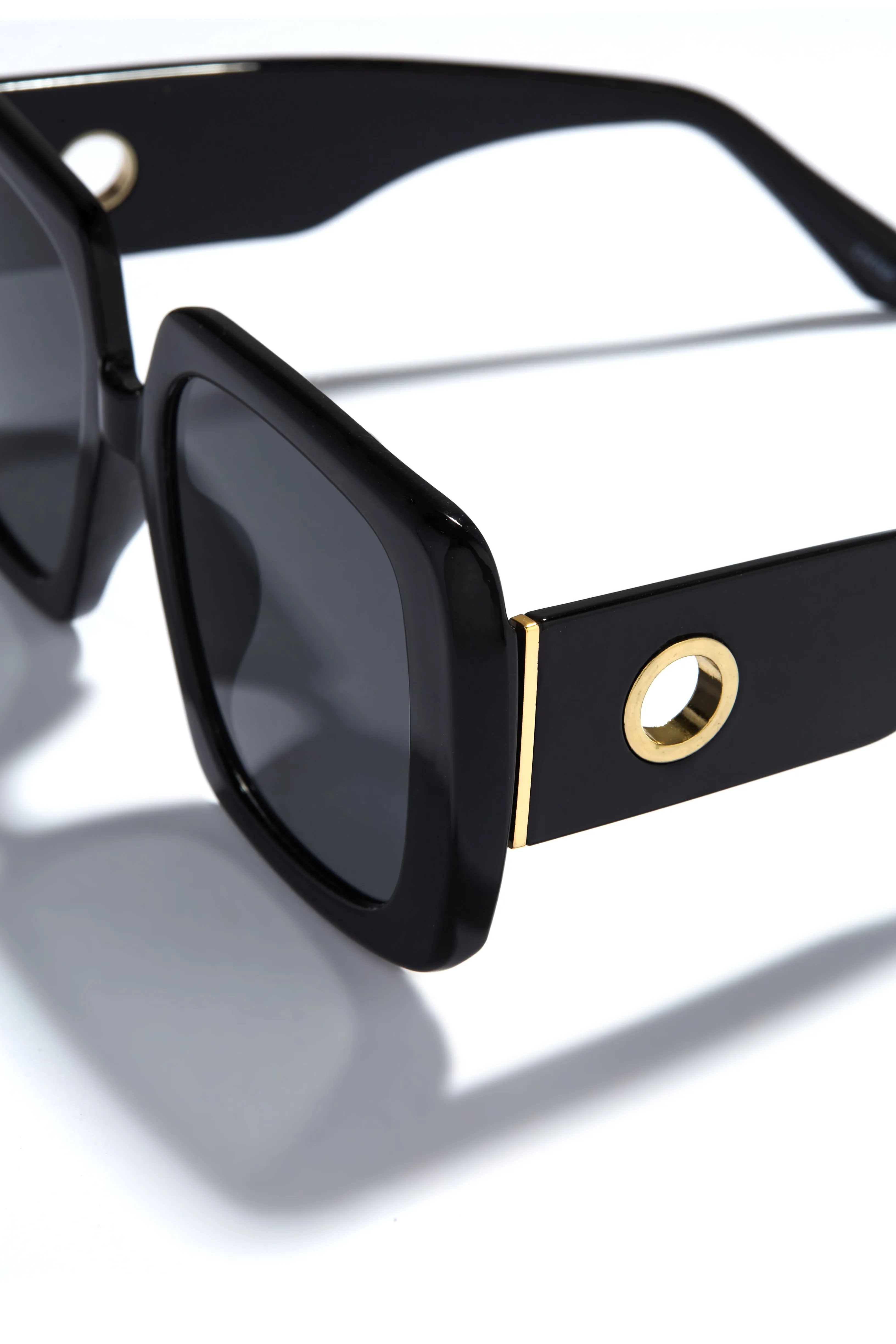 Krissa Oversized Square Sunglasses - Black