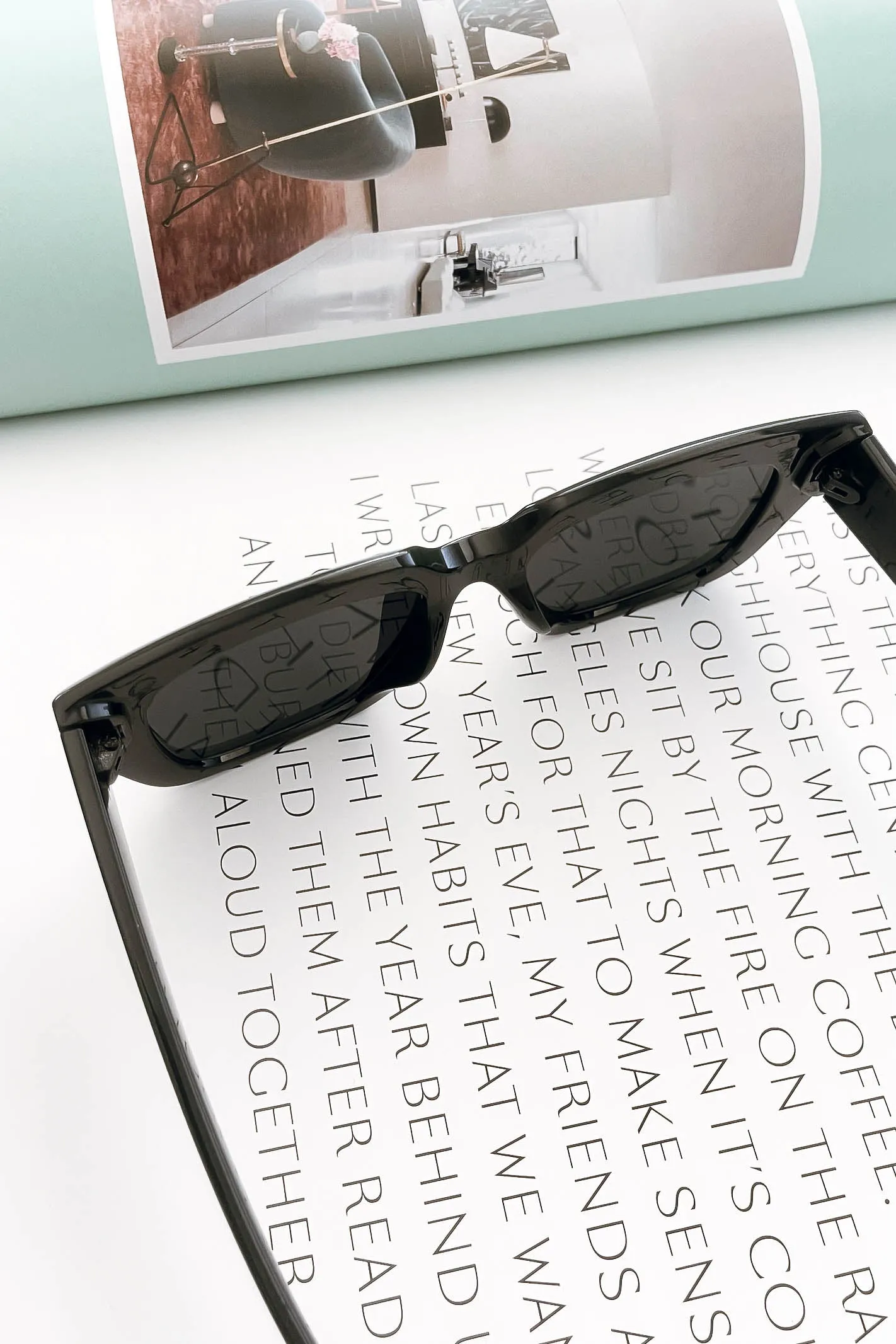 LEXI SUNGLASSES / BLACK