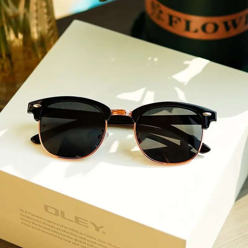 Oley Unisex Round Tr 90 Alloy Polarized Sunglasses Y3016