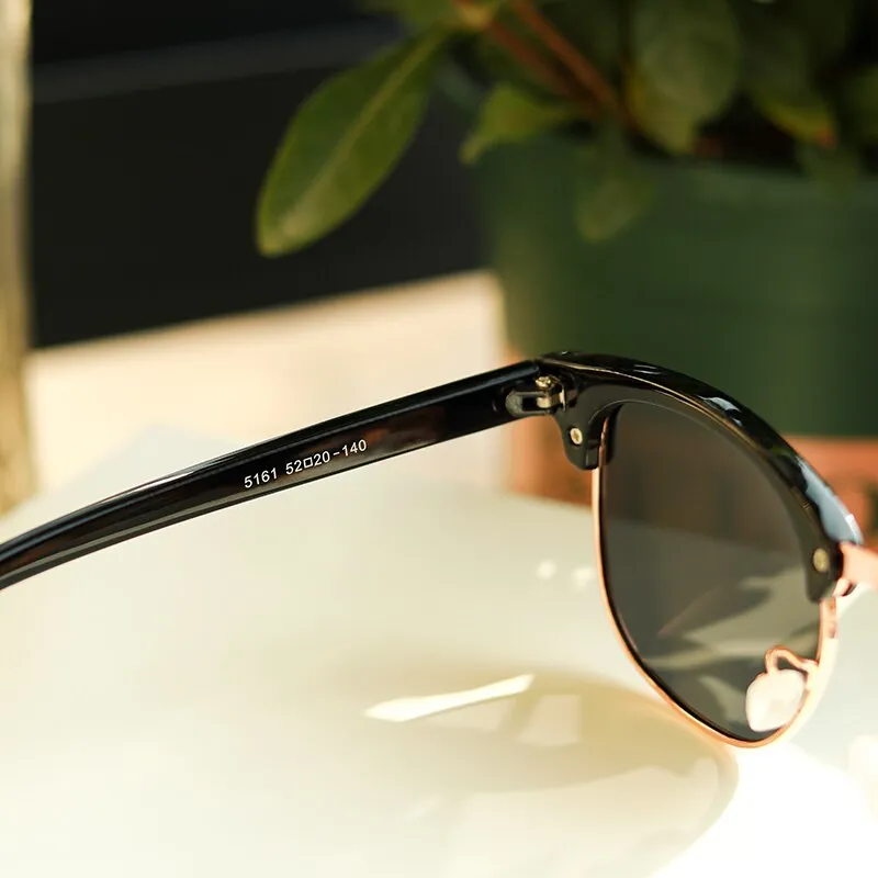 Oley Unisex Round Tr 90 Alloy Polarized Sunglasses Y3016