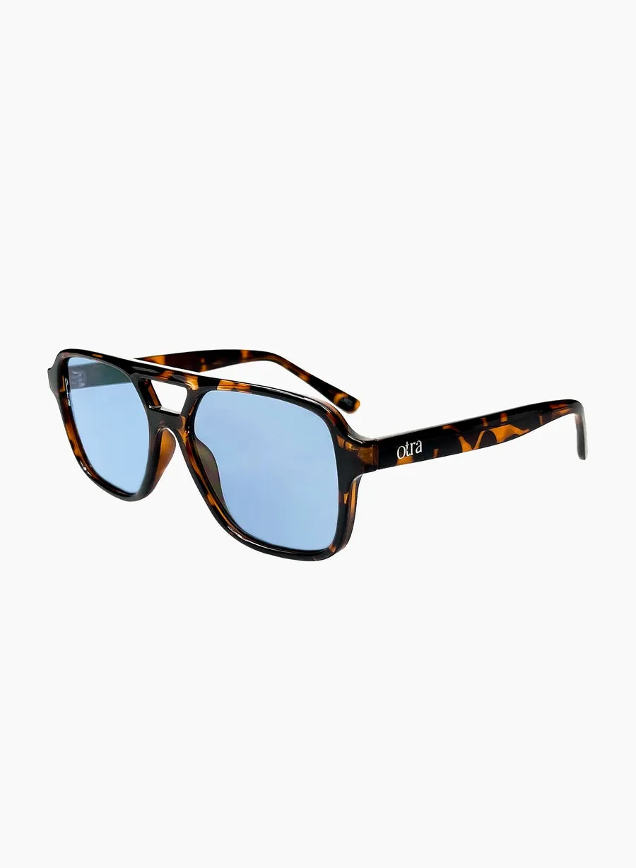 Otra Eyewear - Kiki in Tort