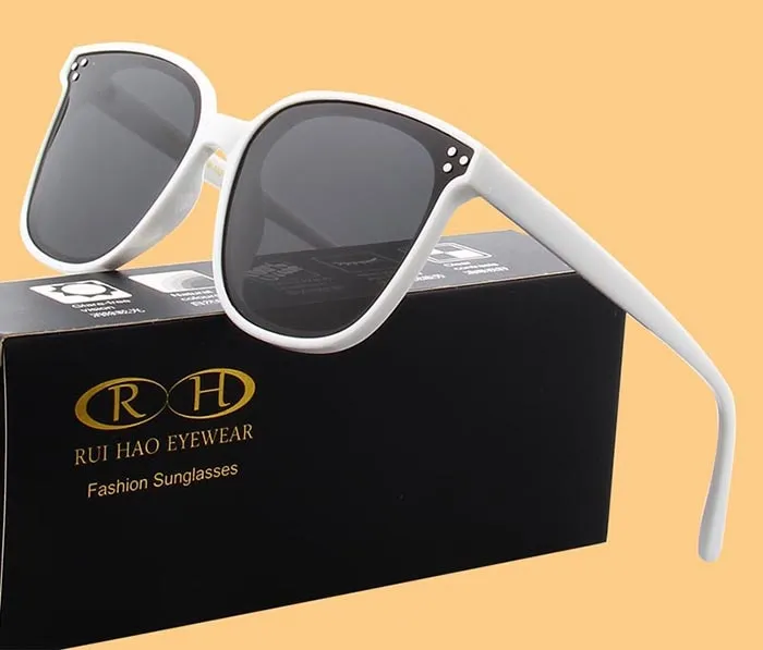 Rui Hao Women's Full Rim Square Polycarbonate Polarized Sunglasses 8036