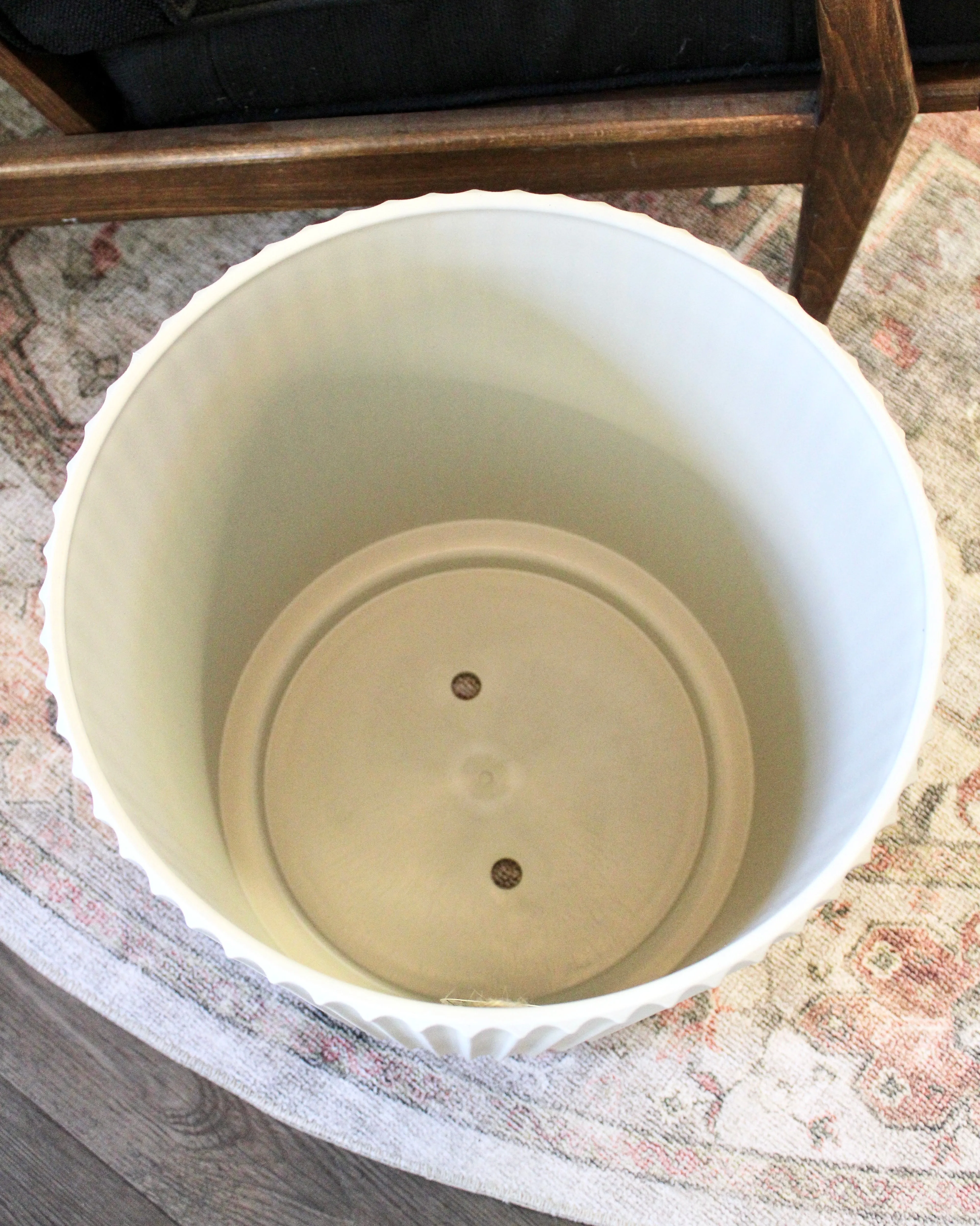 Sandstone Fluted Plastic Planter