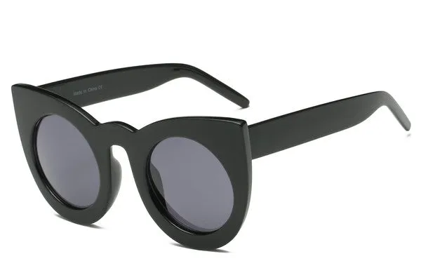 Thick Frame Round Lens Cat Eye Sunglasses in Black