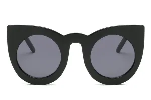 Thick Frame Round Lens Cat Eye Sunglasses in Black